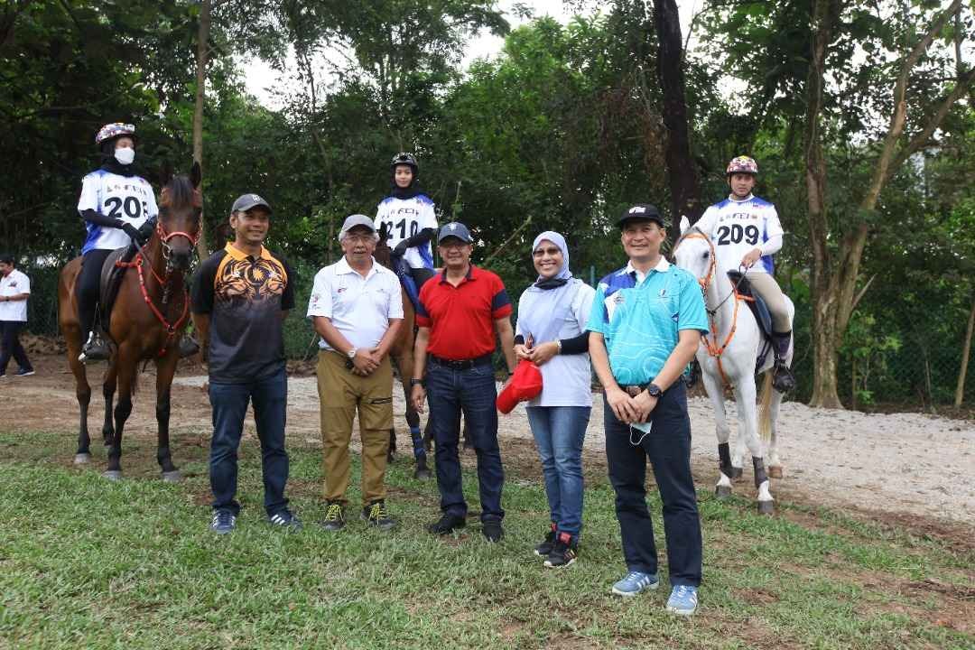 Pusat Pertanian Putra UPM dan Benua Equestrian Club (BEST) anjurkan Kejohanan Sukan Kuda Lasak Piala Tuanku Canselor UPM 2022 (PTCUPM2022)